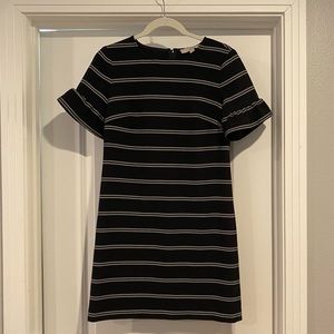 LOFT shift dress - black with white stripes - size 0